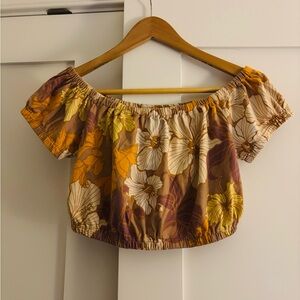 Wilfred Floral Off-Shoulder Crop Top in Yellow, mauve & white